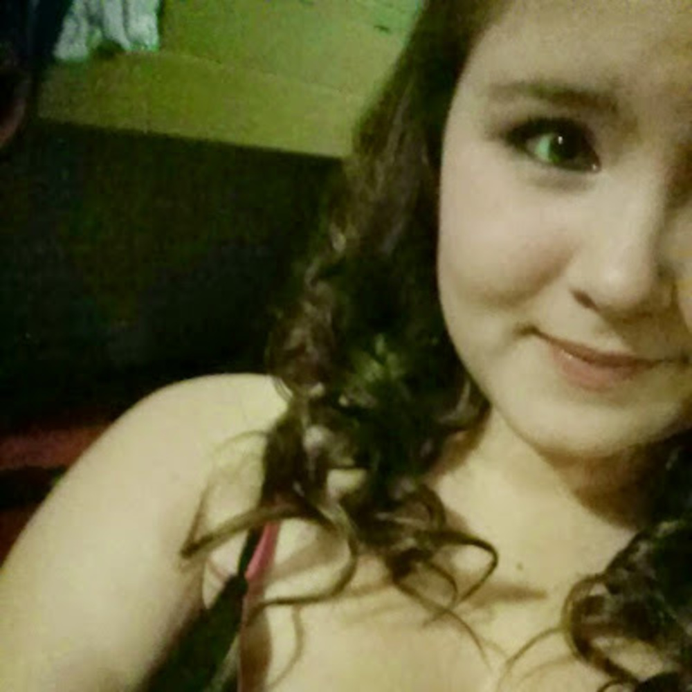 Meet your Posher, Ashlee